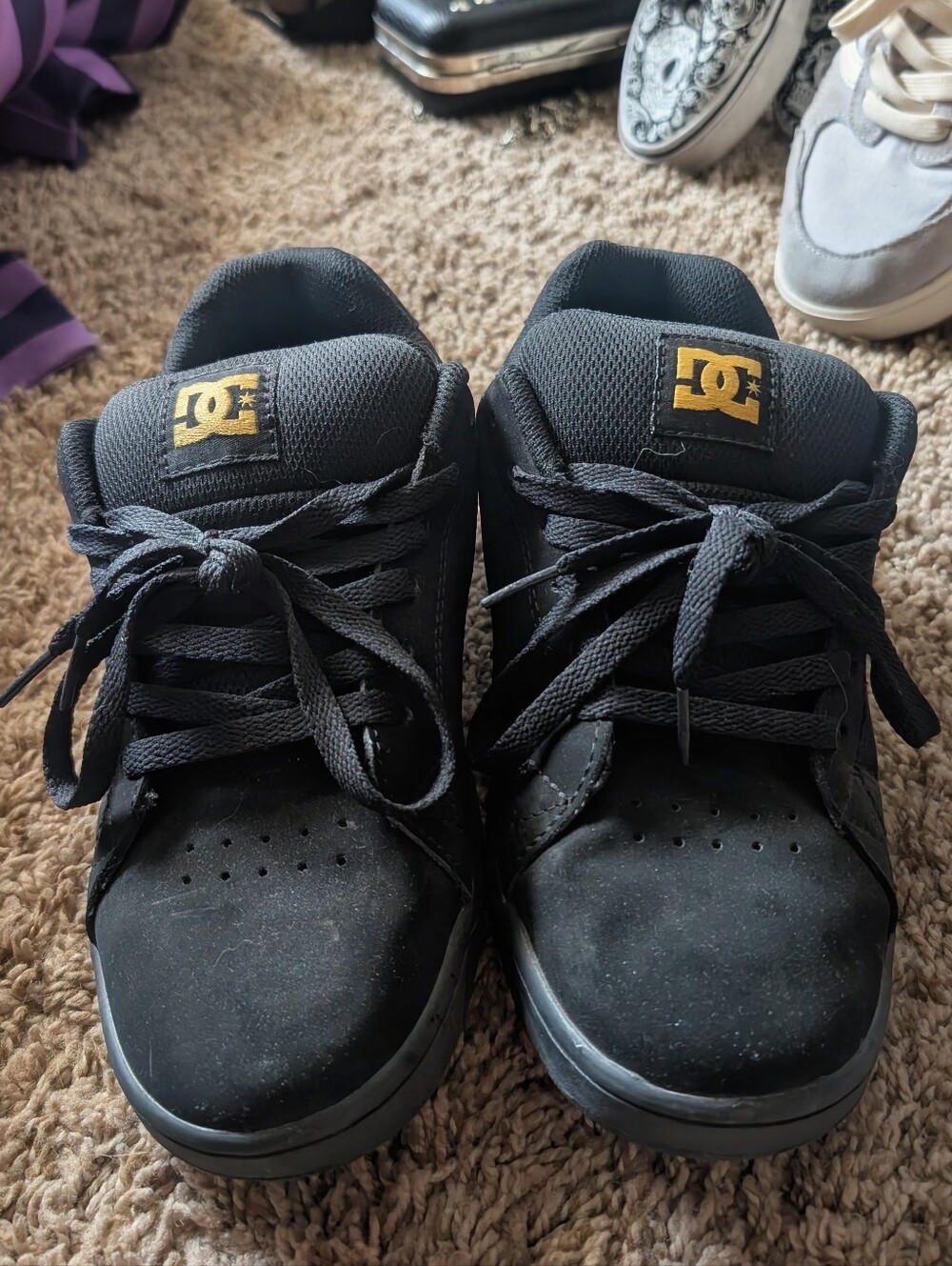 Women's Gaveler DC Shoe Size 8.5